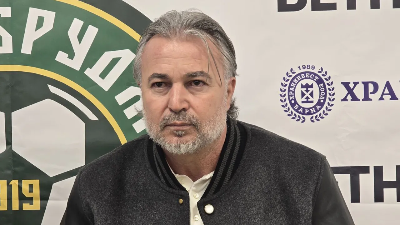 Ясен Петров размаха пръст на Хулио Веласкес (ВИДЕО)