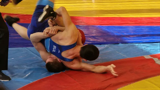 Надежда в борбата със счупена шия в „Пирогов“