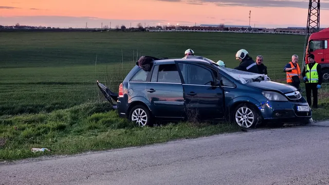 Двама души са загинали при катастрофи за денонощие