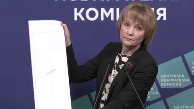 Стимул: Членовете на СИК с финансов бонус, ако предадат протоколите без грешка