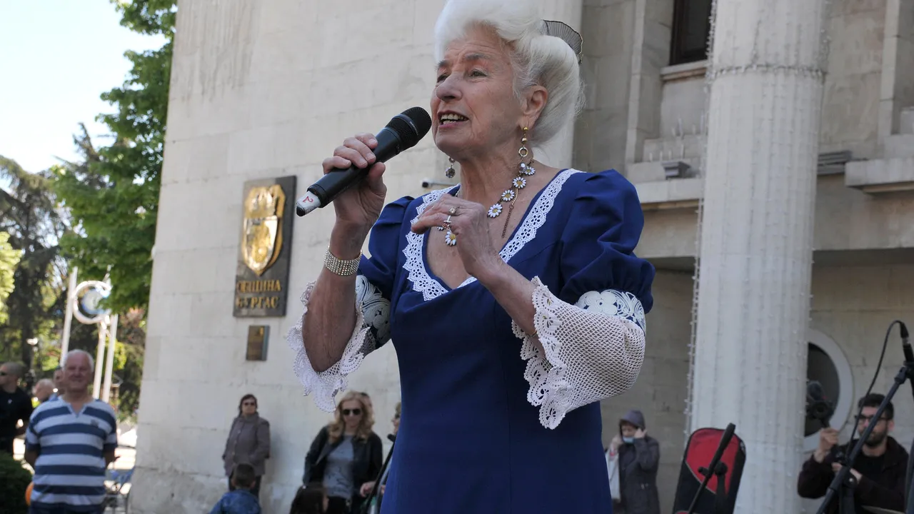 Почина Янка Рупкина - емблема на странджанската песен