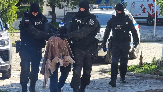 Купен вот по списък: нови зрелищни арести в Хасково разкриват тарифи до 75 евро