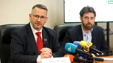 Христанов: Затворихме 27 обекта и спряхме 260 тона храни