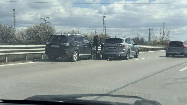 Катастрофи преди Лозен образуваха тапа на АМ „Тракия“
