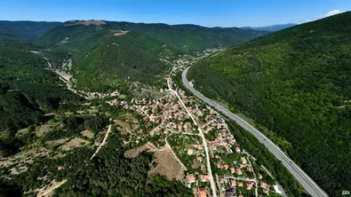 Започва строителството на още една отсечка на "Хемус"