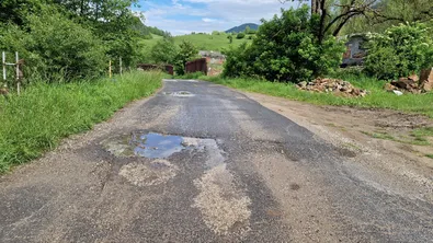 Ремонтират пътя на с. Долно Уйно, гранично с РС Македония и Сърбия