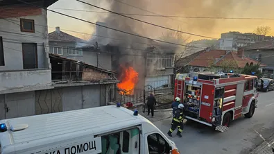 Мъж загина в дома си при пожар в с. Опанец, Добрич