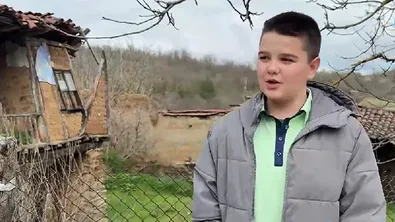 11-годишно момче спасява къщата на Стоян Войвода
