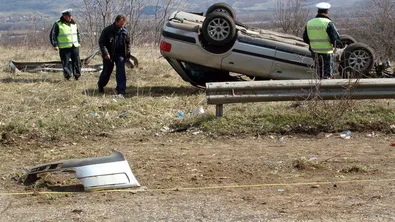 Тежка катастрофа в Монтанско: двама загинали, дете в критично състояние