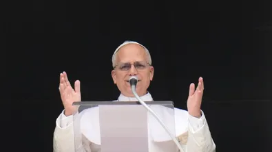 Папа Лъв XIV с призив за мир и прекратяване на огъня на фона на глобалните конфликти