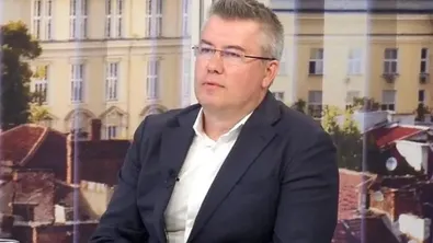 Владимир Владимиров: Унгария се връща там, където принадлежи