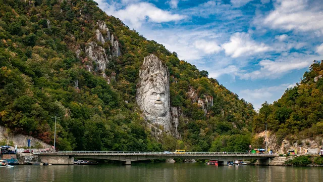 По Дунав с водно такси: нова връзка между България и Румъния