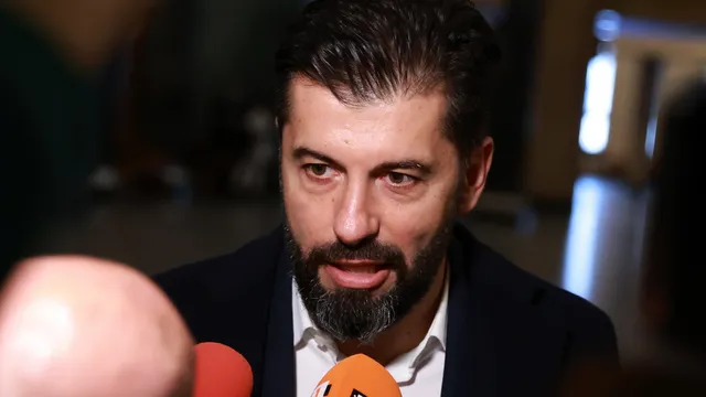 Кирил Петков: Унгария се превърна в „болния човек” на Европа по времето на Виктор Орбан