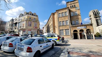 Село Ивански, Шуменско: Иззеха листове с марки на коли и цифри срещу тях