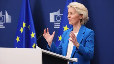 Фон дер Лайен за загубата на Виктор Орбан: Днес е ден за празник