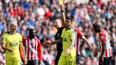 Нов удар: Тотнъм загуби капитана си до края на сезона