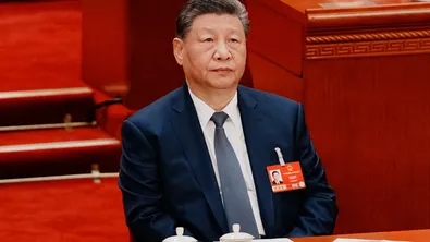 Си Дзинпин показа, че войната на САЩ с Иран може да стане световна