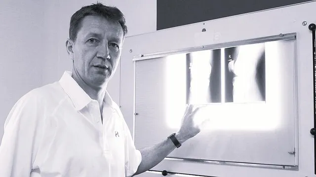 Сблъсък с елен завърши със смъртен случай на футболист