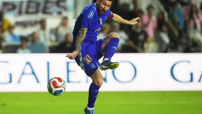 Меси вече притежава футболен клуб