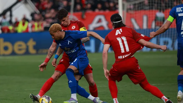 Джирото и Iron Maiden блокират Левски - ЦСКА