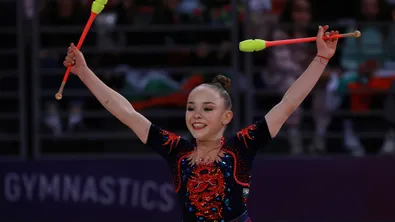 Силен старт за Стилияна Николова и Ева Брезалиева