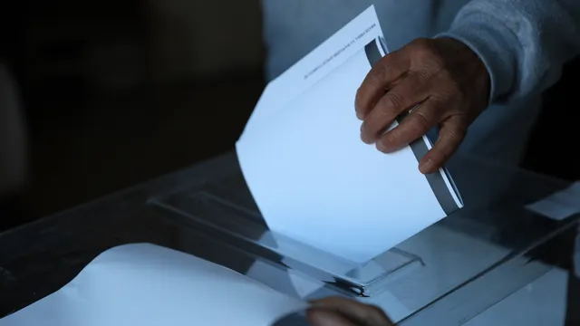 Активността се ускорява бързо: 34% към 14:00 ч. според „Галъп“