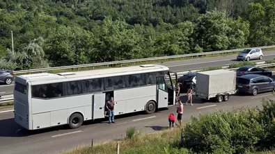Автобус аварира в тунел "Траянови врата" в посока Бургас