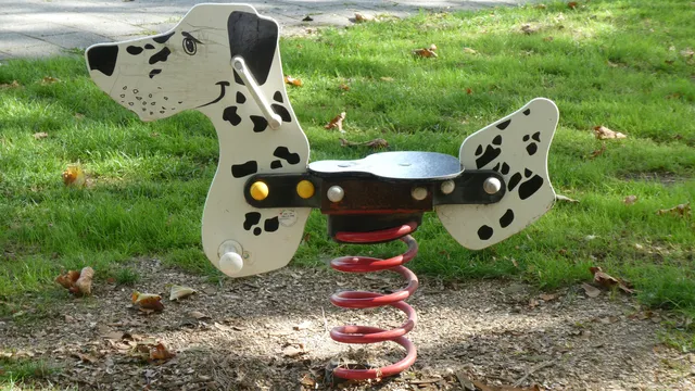 Куче нахапа 7-годишно дете във Враца