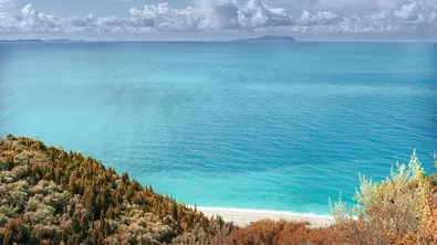 Нов тренд при туристическите дестинации: туристите бягат от масовите курорти