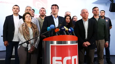 Крум Зарков ще подаде оставка, ако загуби вота на доверие в БСП