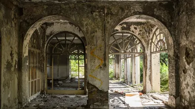 От курорт до изоставен град: историята на Вила Епекуен