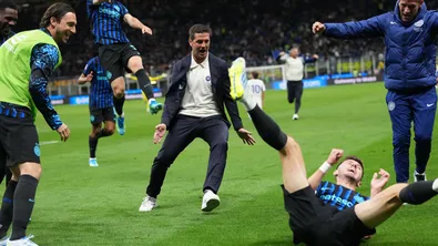 Интер крачи към първи дубъл от 16 години