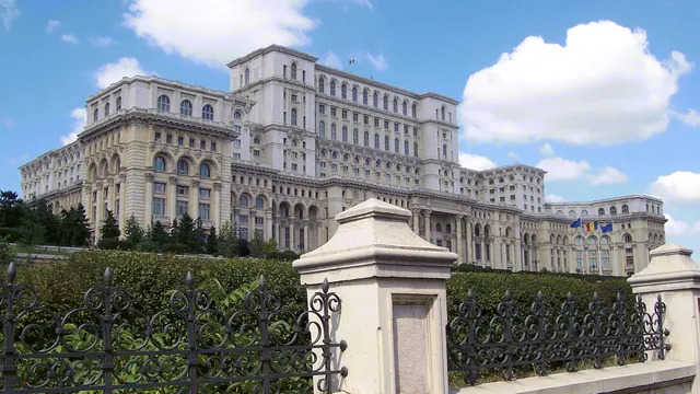 Нови призиви за оствка на премиера в Румъния