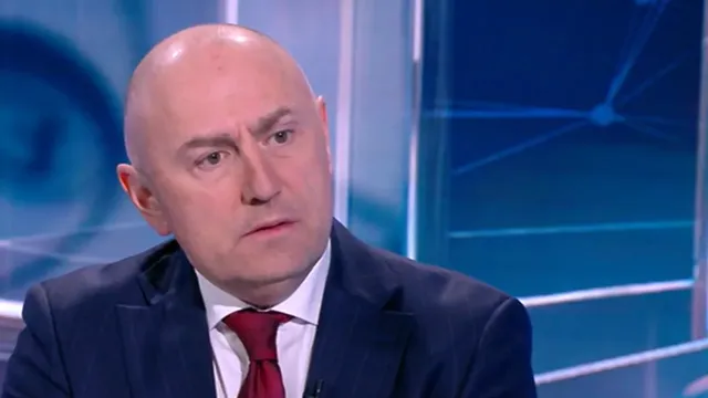 Любомир Каримански за изтеглянето на 1,4 млрд. евро от ББР: Спазете закона!