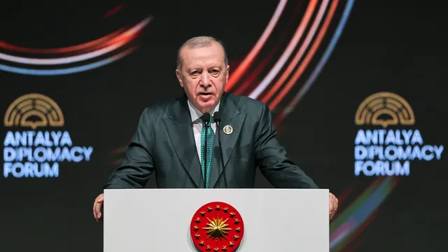 Ердоган: Войната в Близкия изток отслабва Европа