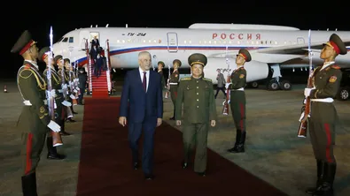 Русия и Северна Корея строят мост и „болница на приятелството“