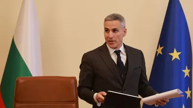 В 12 без 5: Андрей Гюров с ключови промени в правилника на Министерския съвет