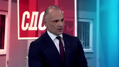 Опозицията в Северна Македония: Министри, депутати и кметове на Мицкоски имат български паспорти