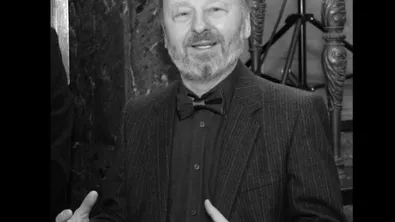 Почина художникът, създал дизайна на българските документи за самоличност