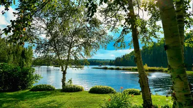 Времето утре: слънчево и топло, но с предупреждение за силен вятър