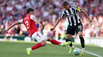 Арсенал се върна на върха във Висшата лига