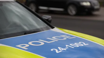 Пешеходец загина на място, пометен от кола в с.Поповица