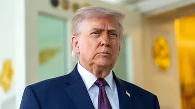 Тръмп след стрелбата: „Помислих, че е поднос“, сравни се с Линкълн