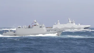 Китайски кораби сноват около ключови военни бази на Тайван