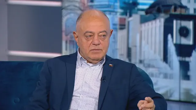 Атанас Атанасов е против разделението на ПП-ДБ