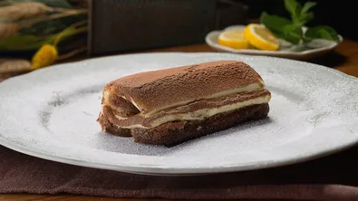 Нов рекорд: тирамису с дължина над 440 метра