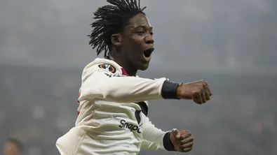 Манчестър Юнайтед удължи договора на талант