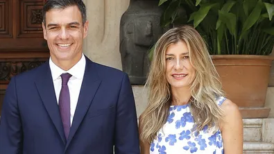 Съпругата на испанския премиер пусна жалба срещу крайнодесен инфлуенсър