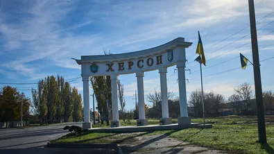 Русия атакува автобус в Херсон, двама души загинаха