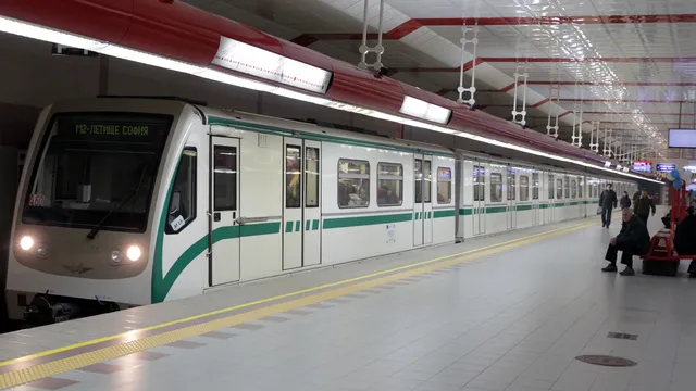 Затварят две метростанции в столицата за повече от месец